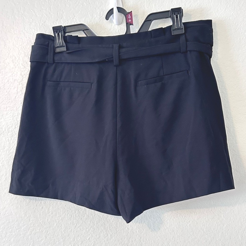 Banana Republic Black Tie Waist Paperbag Shorts SZ 10 High Rise Dressy - Picture 2 of 7